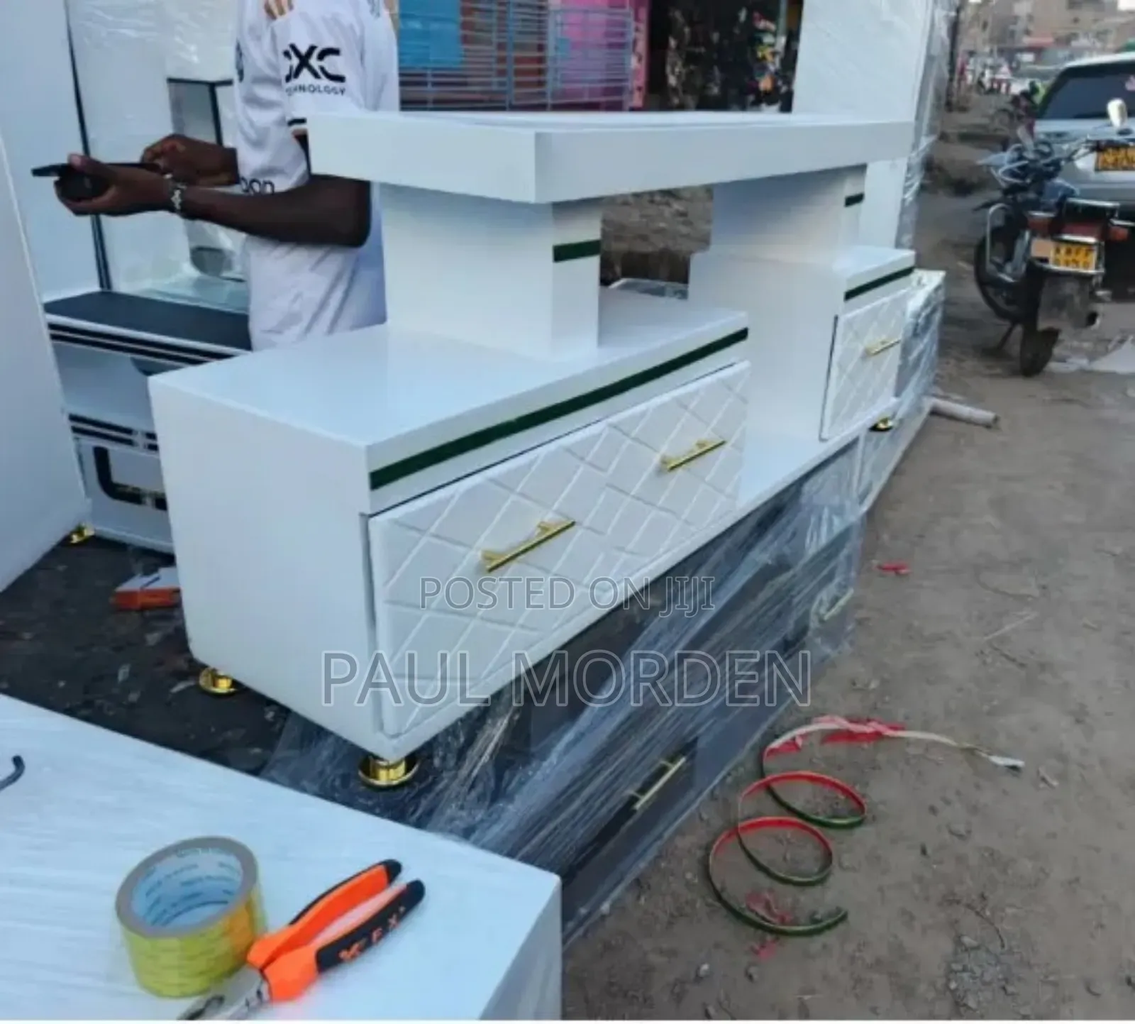 White Nice Tv Stands
