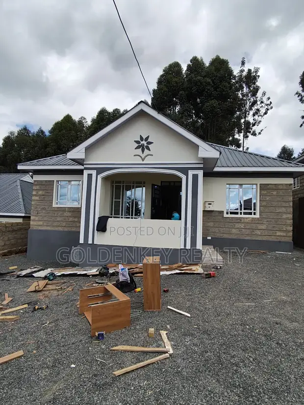 3bdrm Bungalow in Matasia for sale