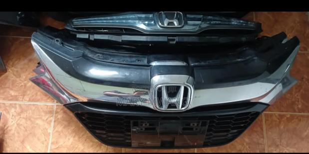 Honda Vezel 2014/2015 Grill