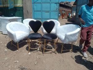 2 Love Seat and 4 Styling Chairs