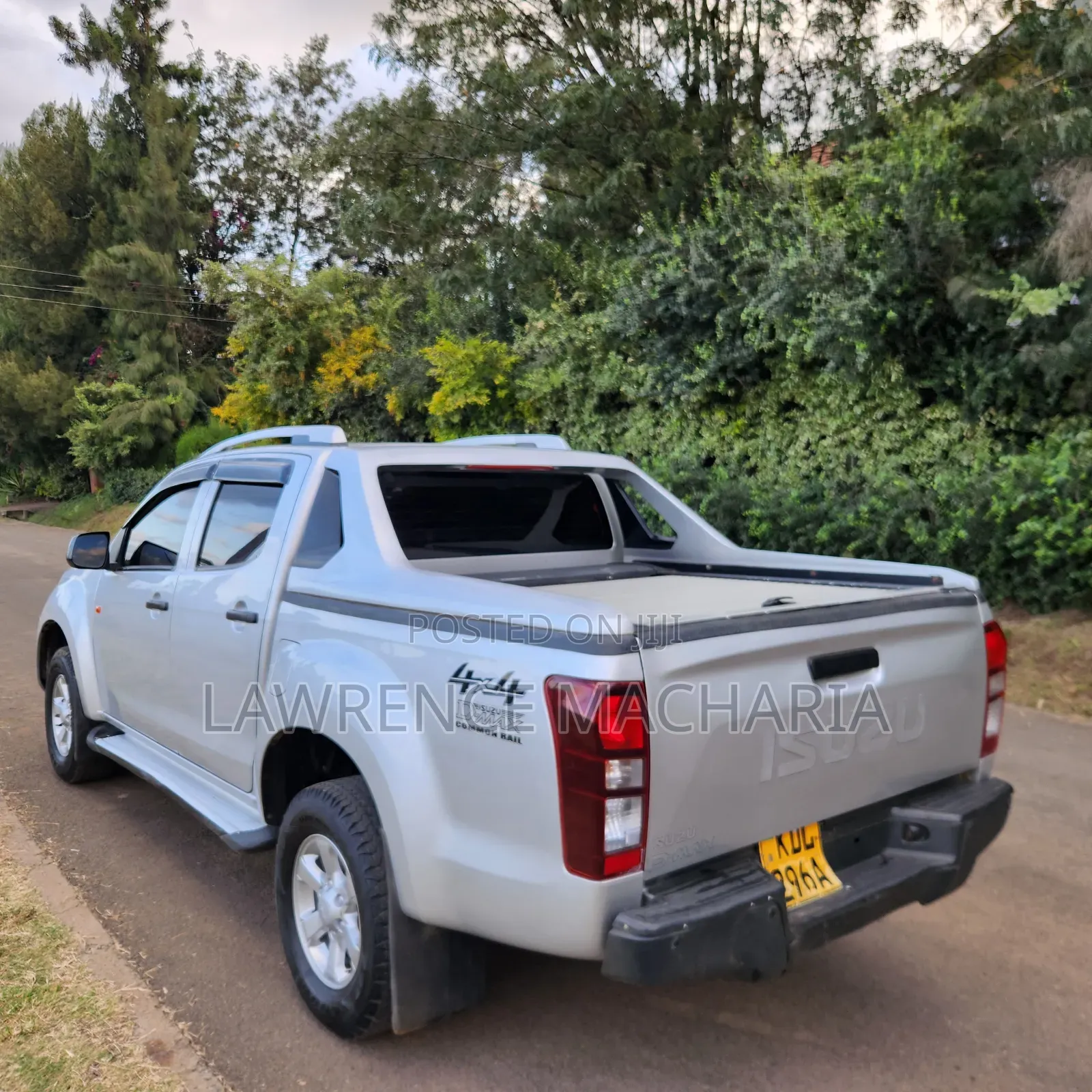 Isuzu D-MAX 2022 Silver