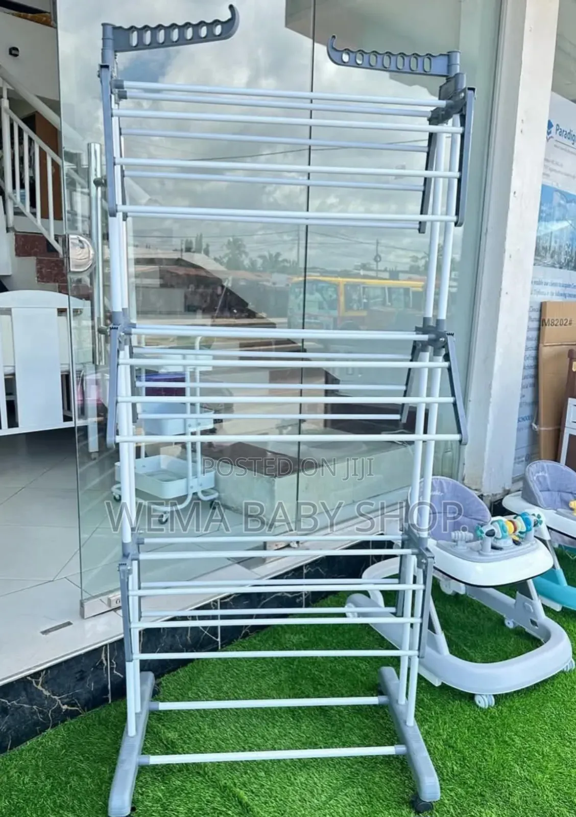 Portable/Movable Laundry Clothes Drying Rack