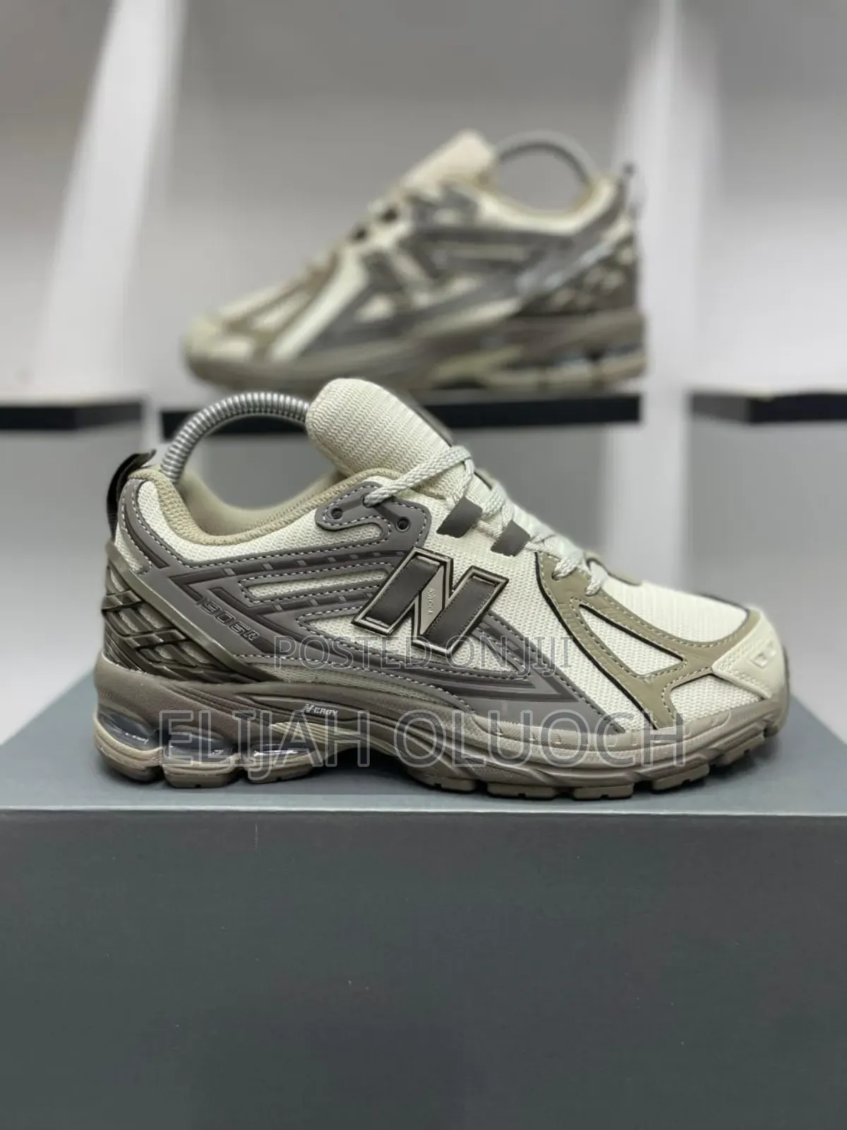 *New Balance 1906r Mocha
38-45