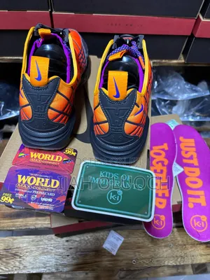 Orange Airmax Sundr “Kids of Immigrants”
Size 40_45