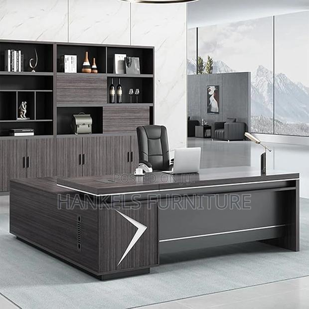 1.8m Executive Advanced Office Table - thumbnail 2