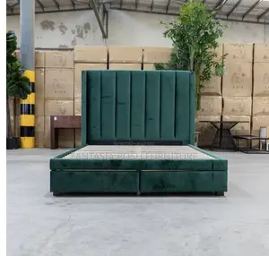 5x6 Rich Emerald Green Fabric Chester Bed