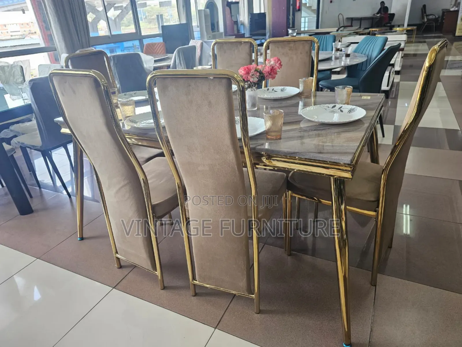 6 Seater Dinning Table
