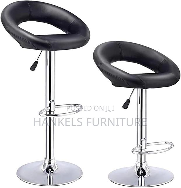 Height Adjustable Swivel Bar Stool - thumbnail 2