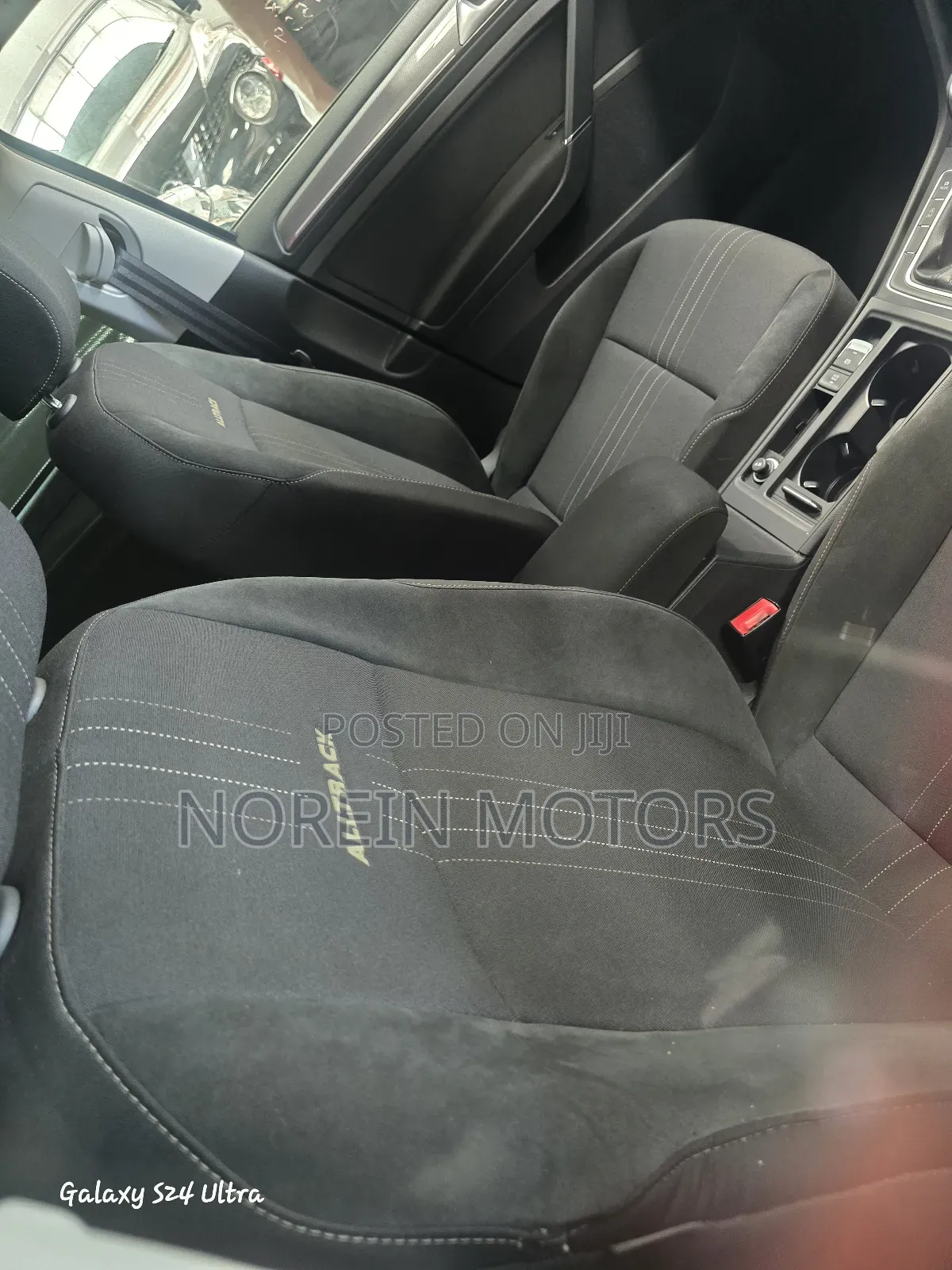 Volkswagen Golf Alltrack 2018 Blue