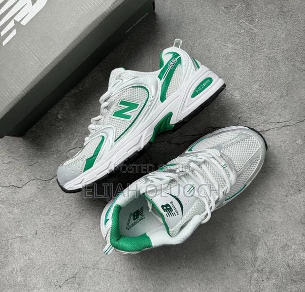 Green New Balance 530