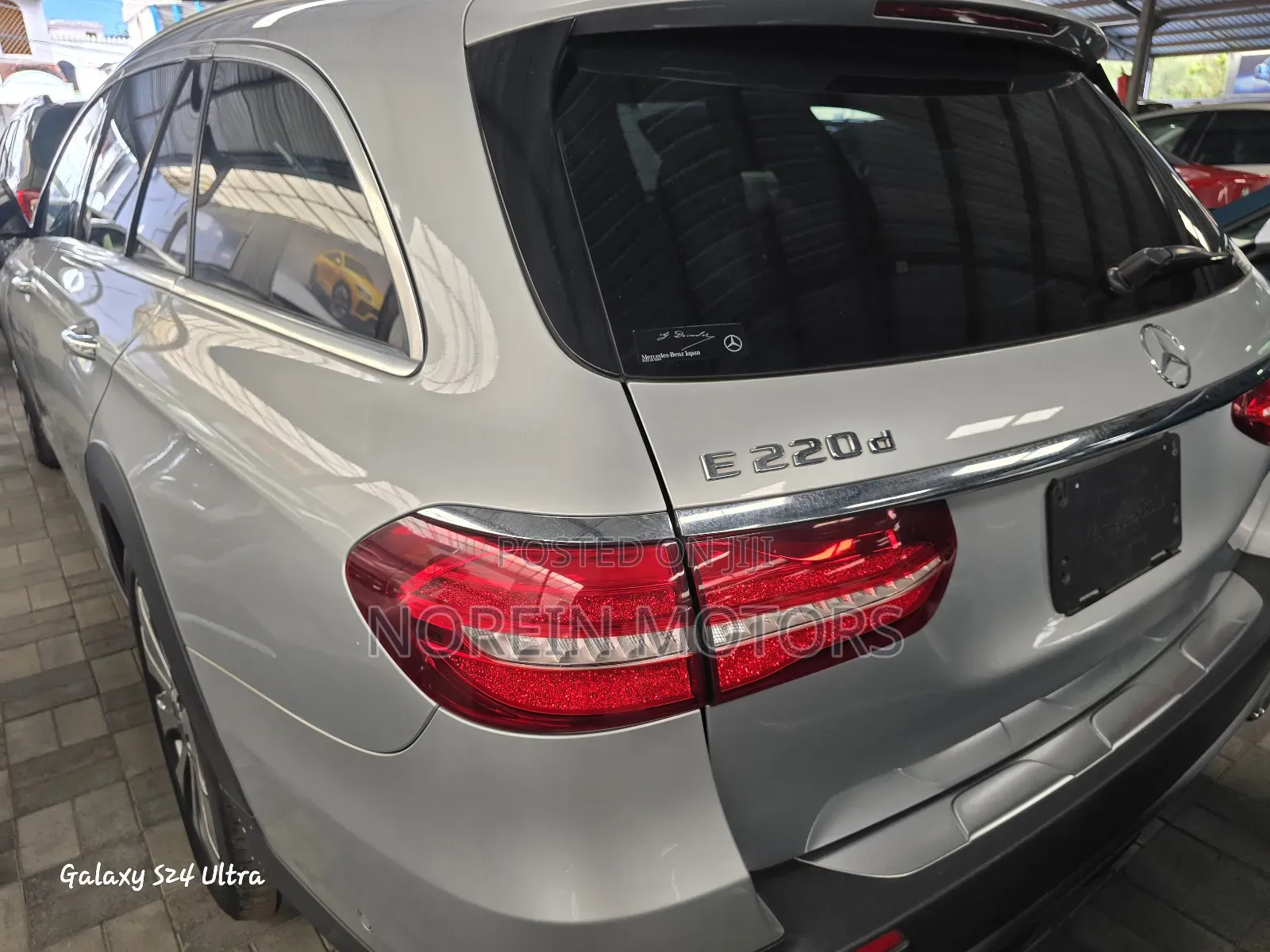 Mercedes-Benz E220 2018 Silver