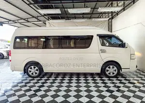 Toyota Grand HiAce 2018 White