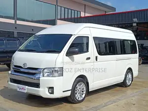 Toyota Grand HiAce 2019 White