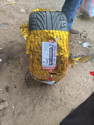 265/35r18 Kenda