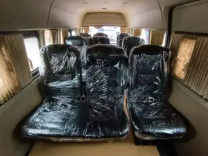 Toyota Grand HiAce 2018 Silver