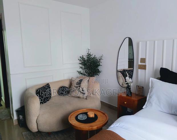 Furnished Studio Apartment - thumbnail 6