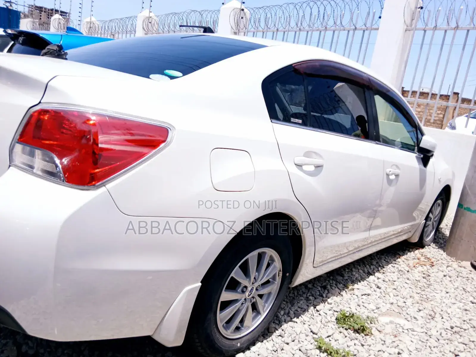 Subaru Impreza 2.0i Limited AWD 2018 Pearl