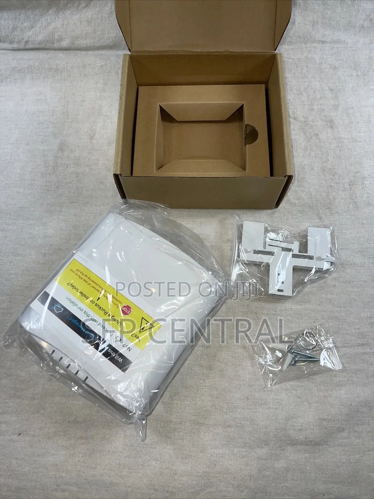Ruckus R510 Indoor 802.11ac Wave 2 2x2:2 Wi-Fi Access Point
