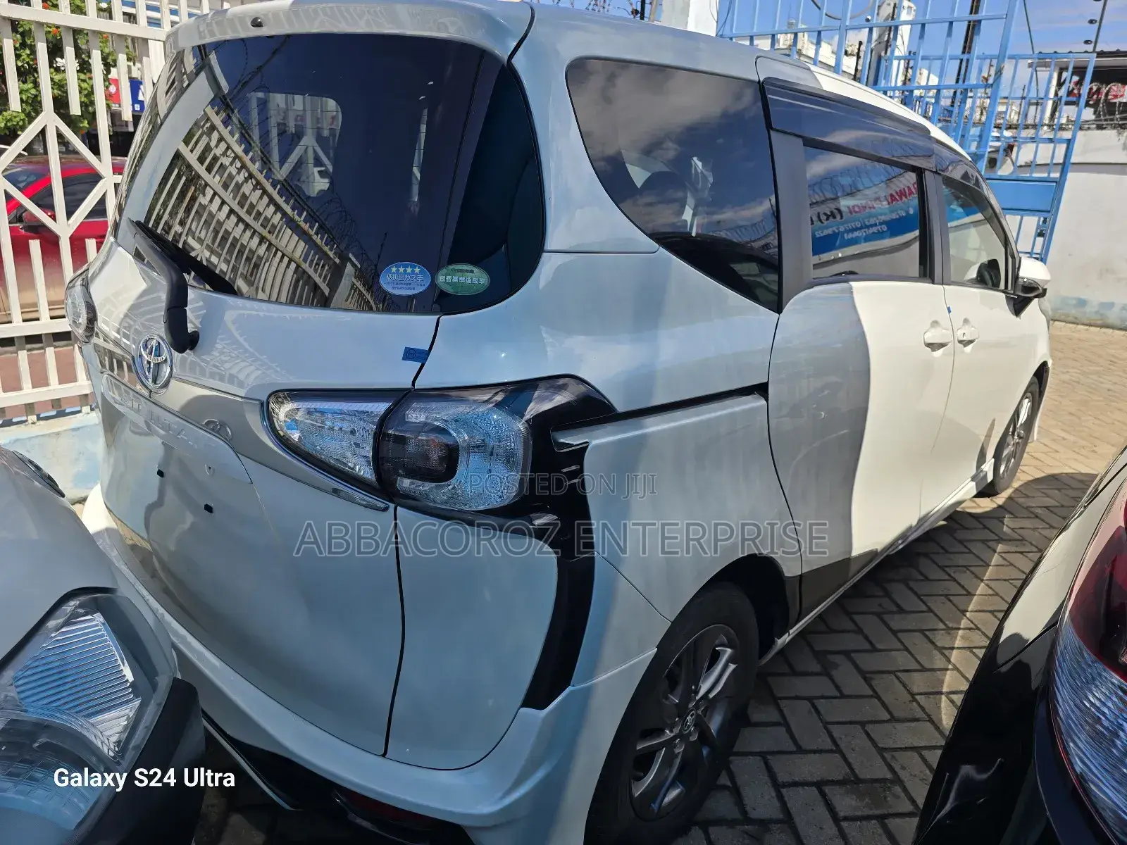 Toyota Sienta 2019 Pearl