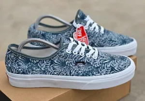 Vans Sizes 37-43 Price KSH 2000