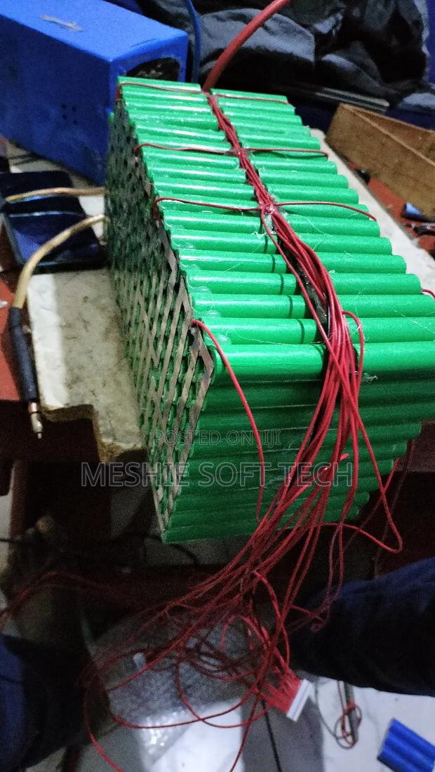 24 v 100ah Lithium Batery - thumbnail 8