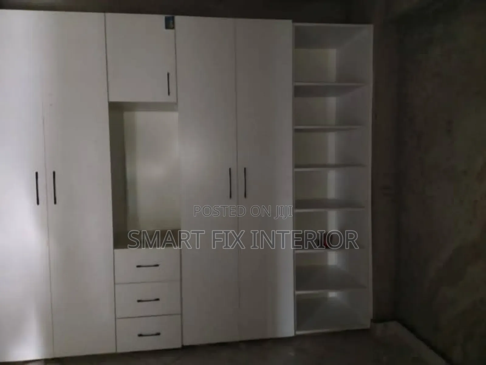 Modern Design and Installation in Wardrobes Cabinet