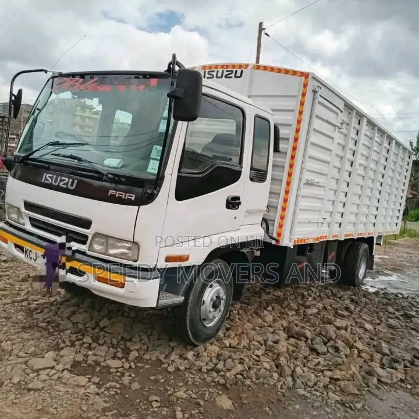 Frr. Fh Trucks Available for Transport