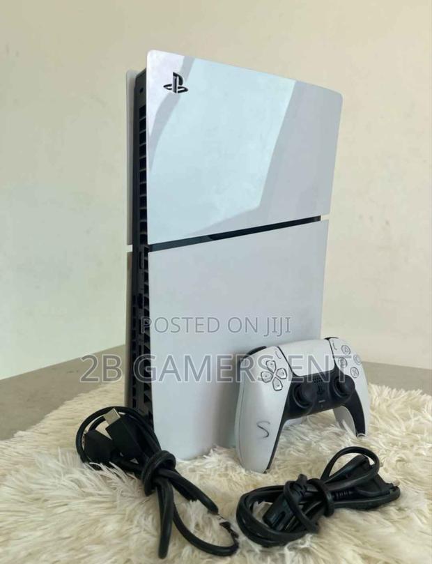 Kid Pre Owned Slim Ps5 - thumbnail 2