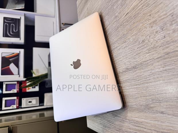 Laptop Apple MacBook Air 8GB Intel Core I5 SSD 512GB - thumbnail 3