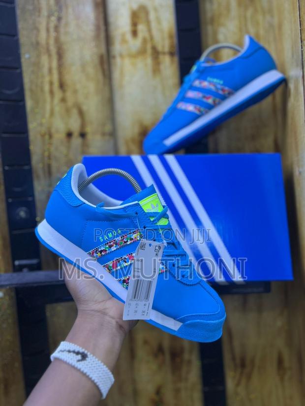 New Version Adidas Samoa* *Sizes: 36,37,38,39,40