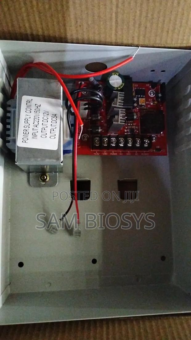 Power Supply 12v 5a With a Back Up Battery Slot.