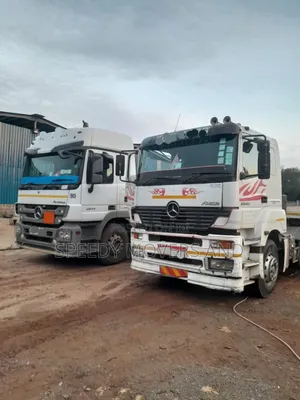High Sided/ Flat Bed Trailers for Logistic Accessible