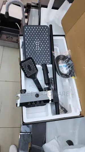 Piano Shower Mixer With Temperature Display Brimix Black
