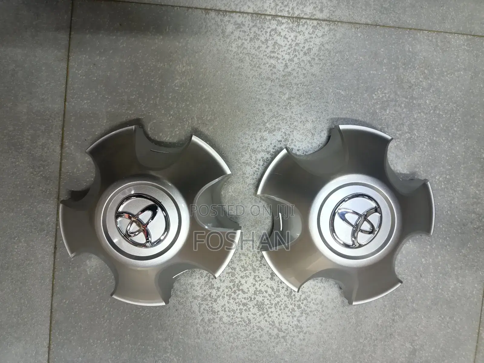 Lc100 Wheel Cap