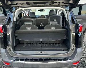 Peugeot 5008 1.6 THP 165 GT Line 2018 Black