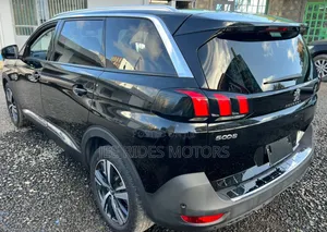 Peugeot 5008 1.6 THP 165 GT Line 2018 Black