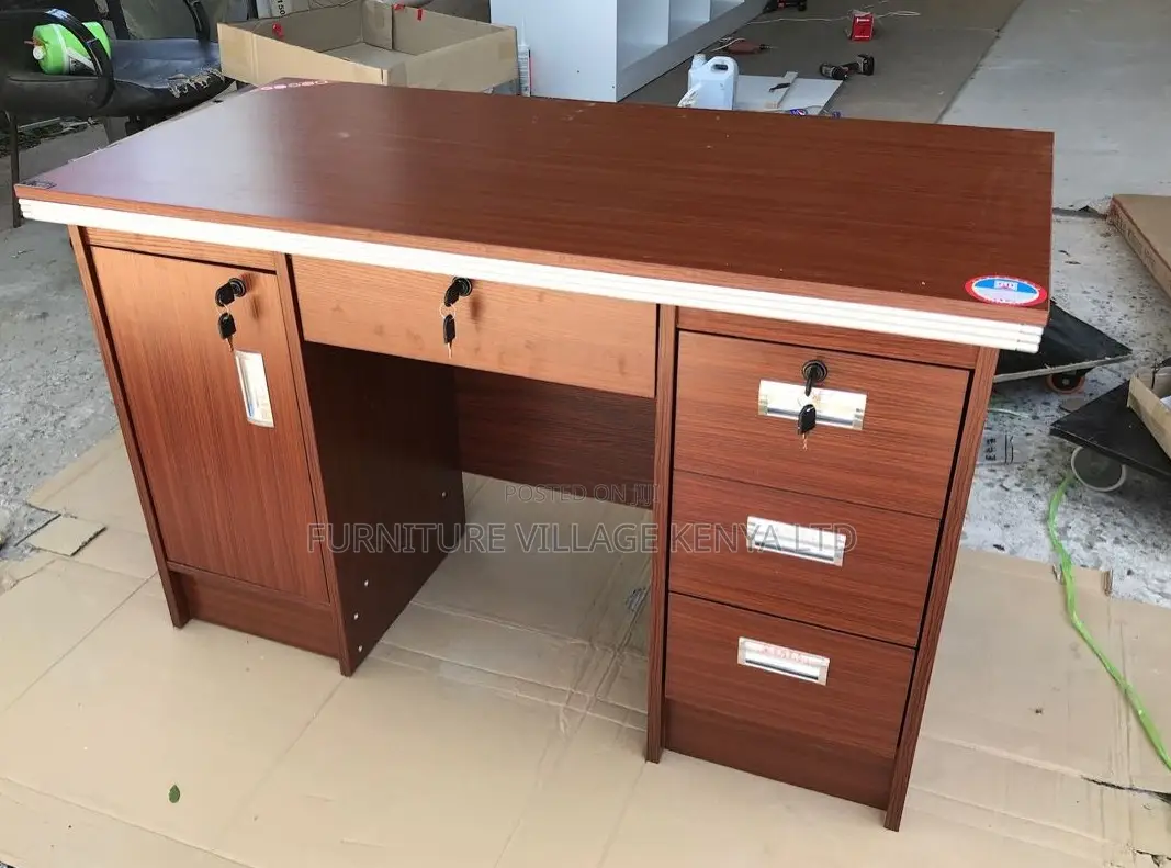 Office Desk: Modern Imported Standard Wooden Table-1400mm