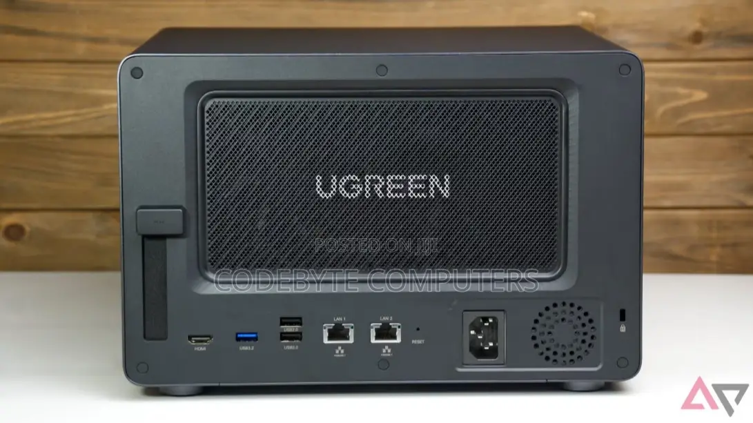 Ugreen Nasync Dxp6800 Pro Network Attached Storage - Cm720
