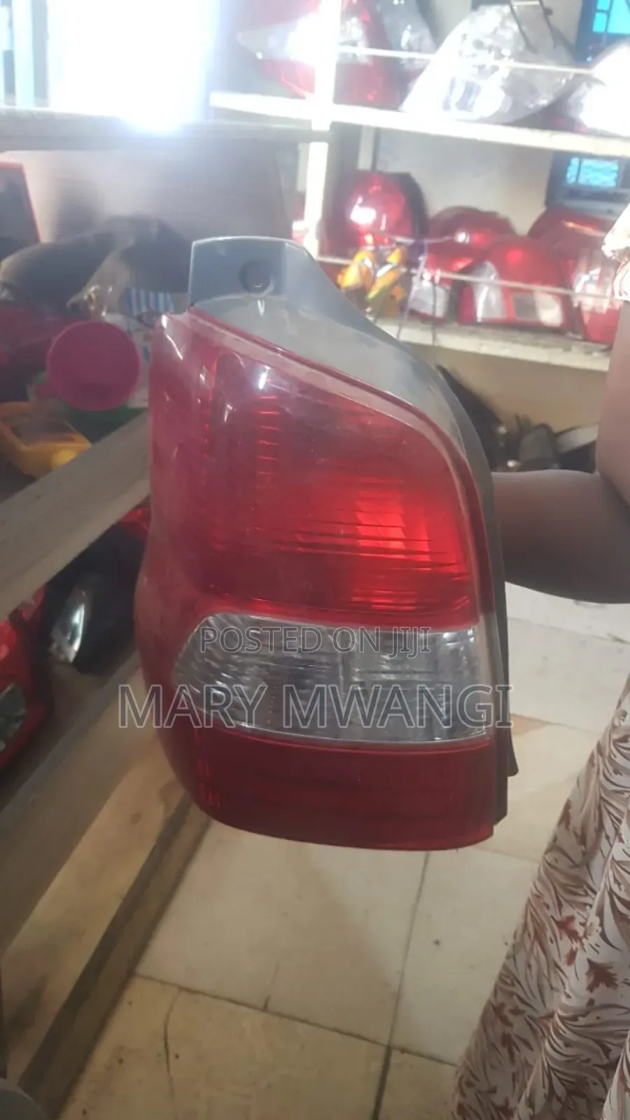Mazda Demio 2002/2003 Taillight