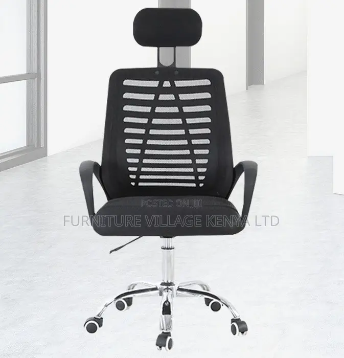Office Chair: Conference Room Office Rib Chair With Headrest