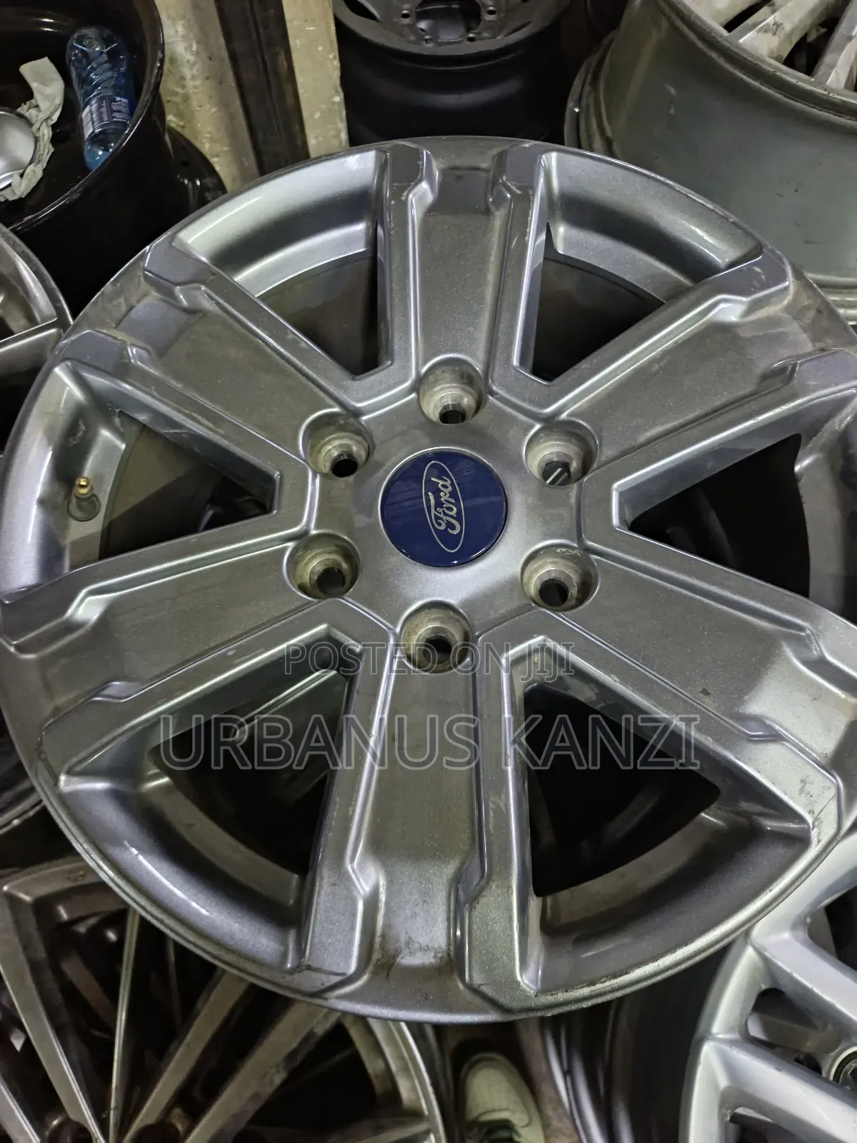 Size 17 Inch Ford Alloy Rims