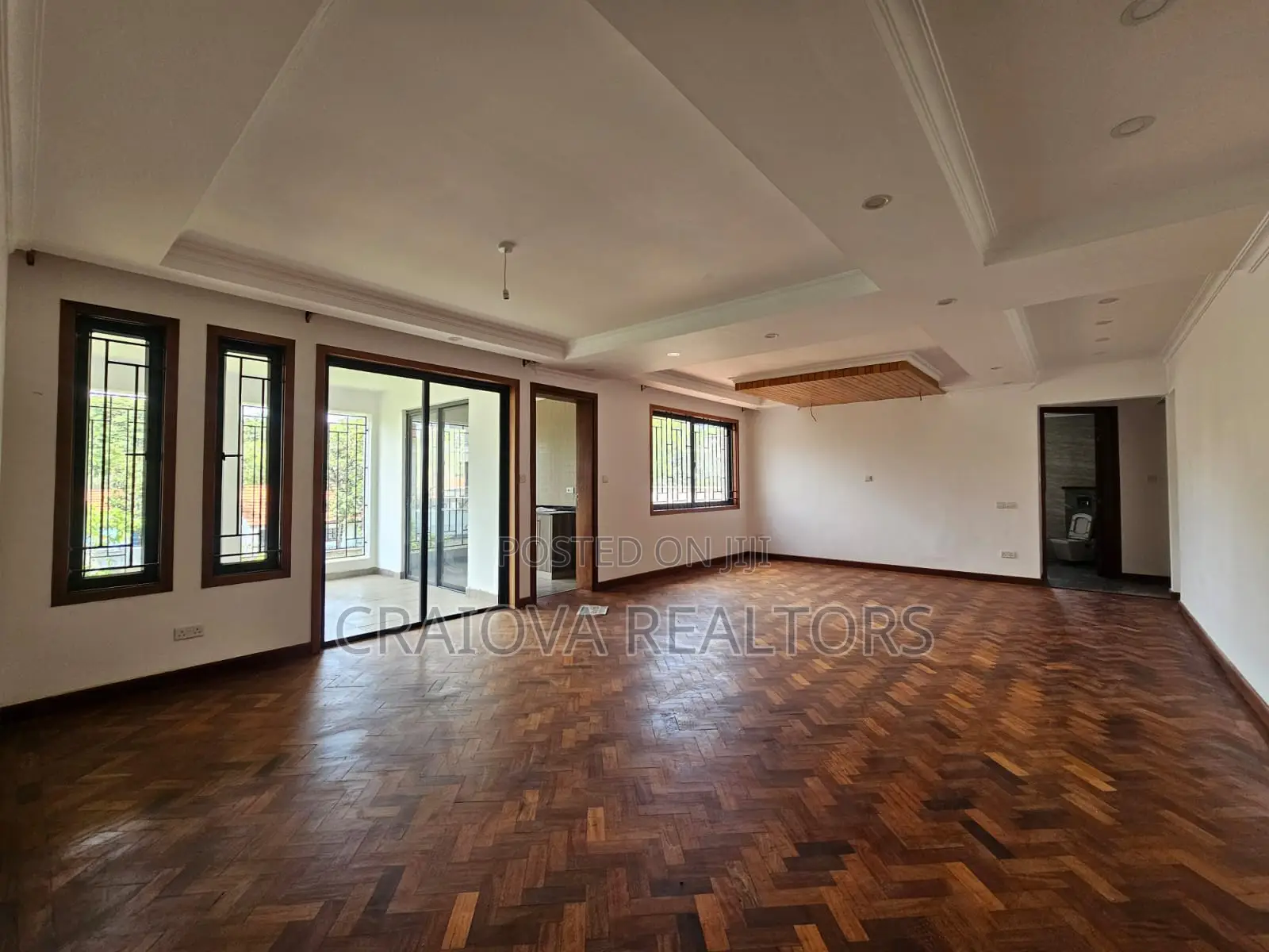 5bdrm Townhouse/Terrace in Lavington for sale