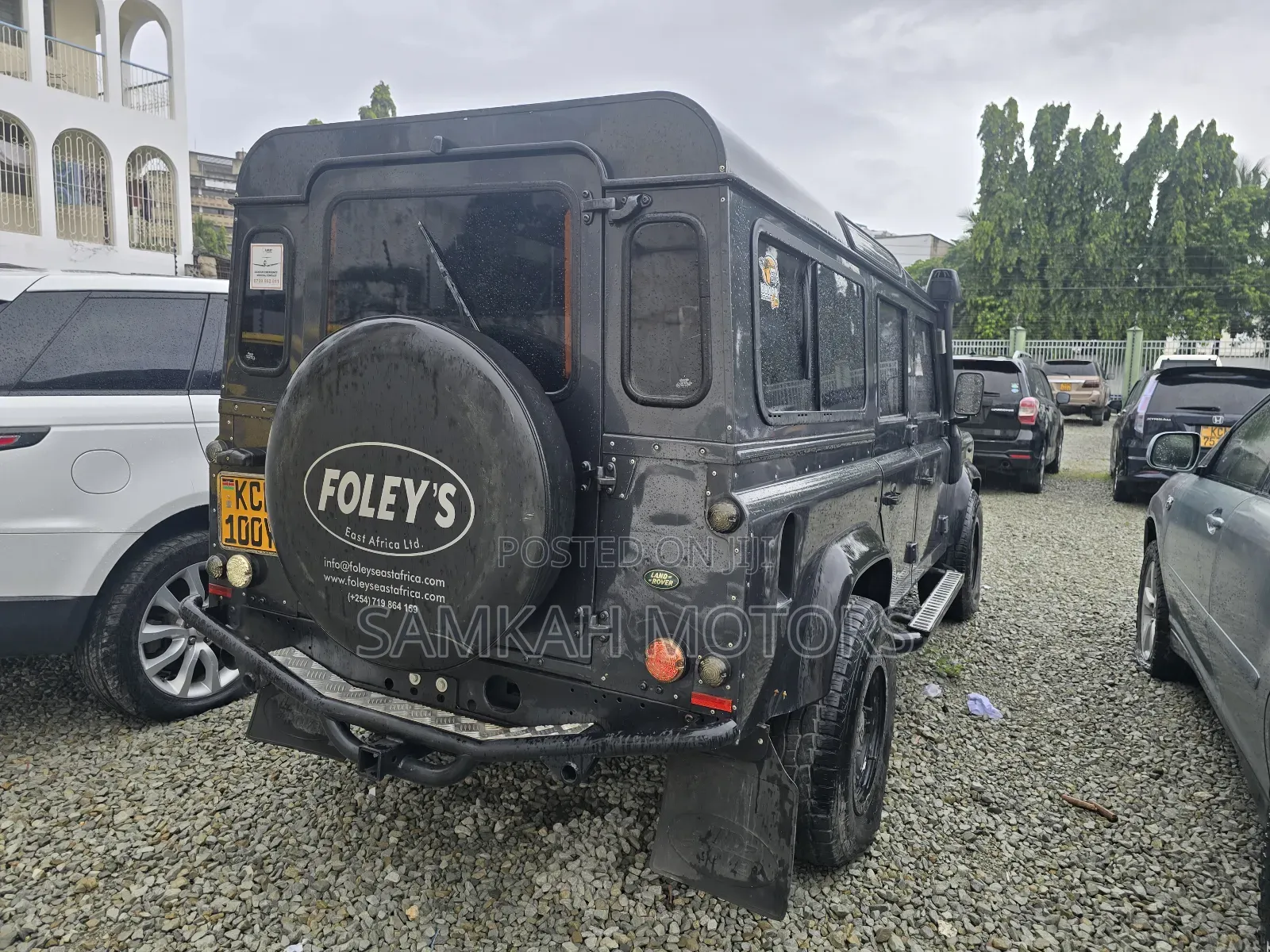 Land Rover Defender 2011 Gray