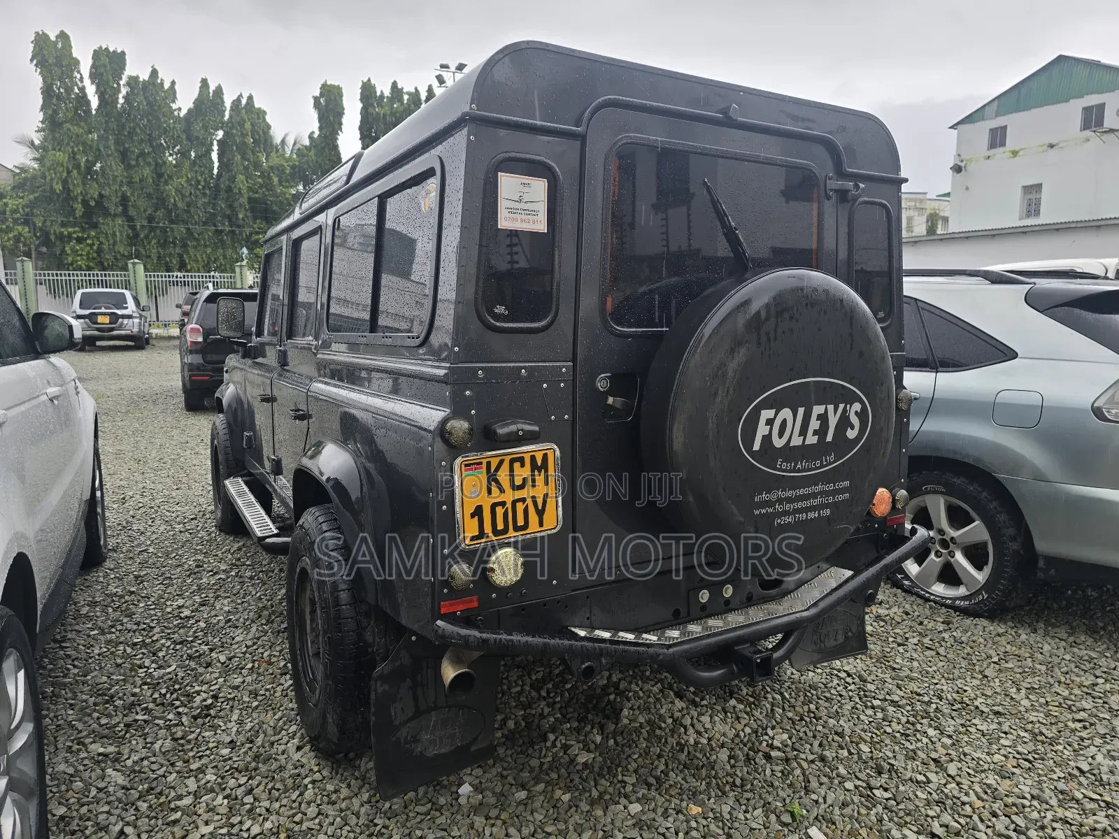 Land Rover Defender 2011 Gray