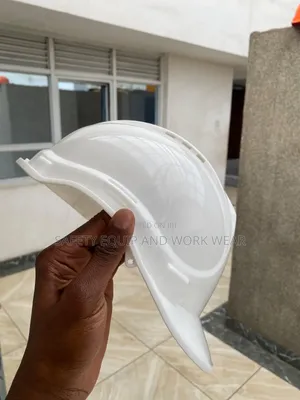 Heavy Duty Helmet With Anti Penetration.