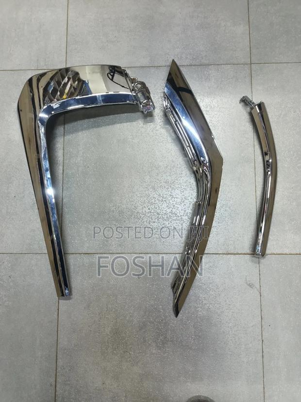 Mitsubishi Outlander Bumper Chromes - main view