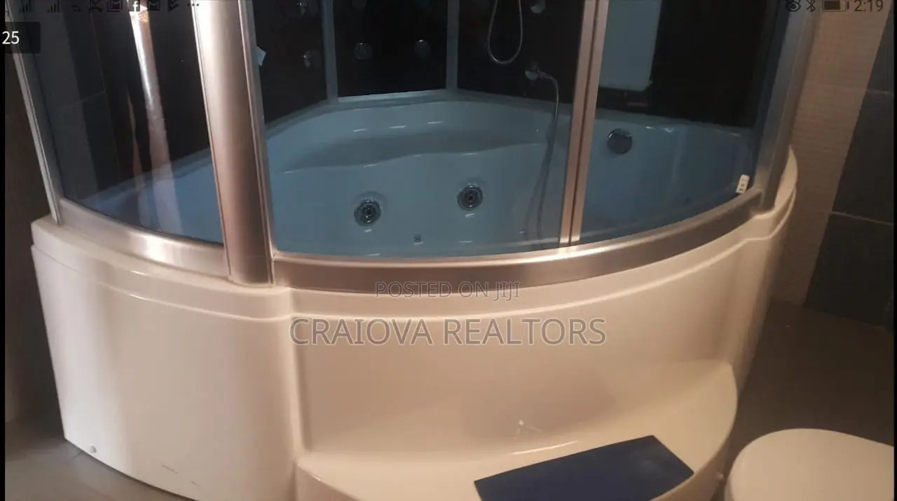 5bdrm Townhouse/Terrace in Lavington for sale