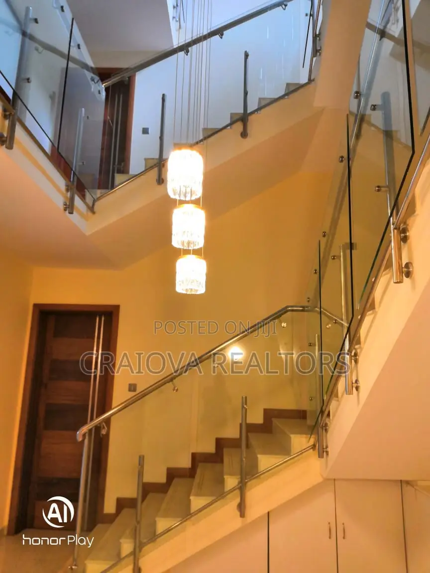 5bdrm Townhouse/Terrace in Lavington for sale