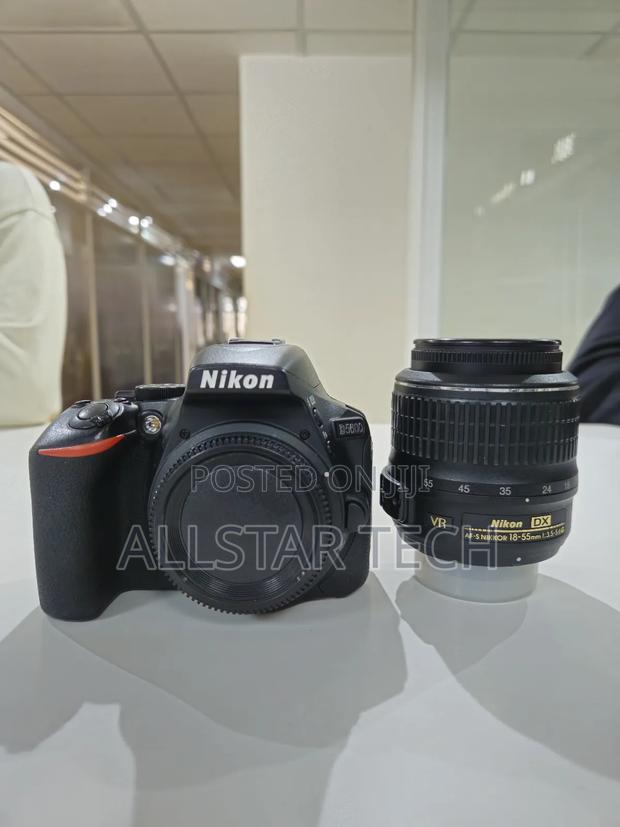 Nikon D5600 DSLR Camera With Kit Lens - thumbnail 3