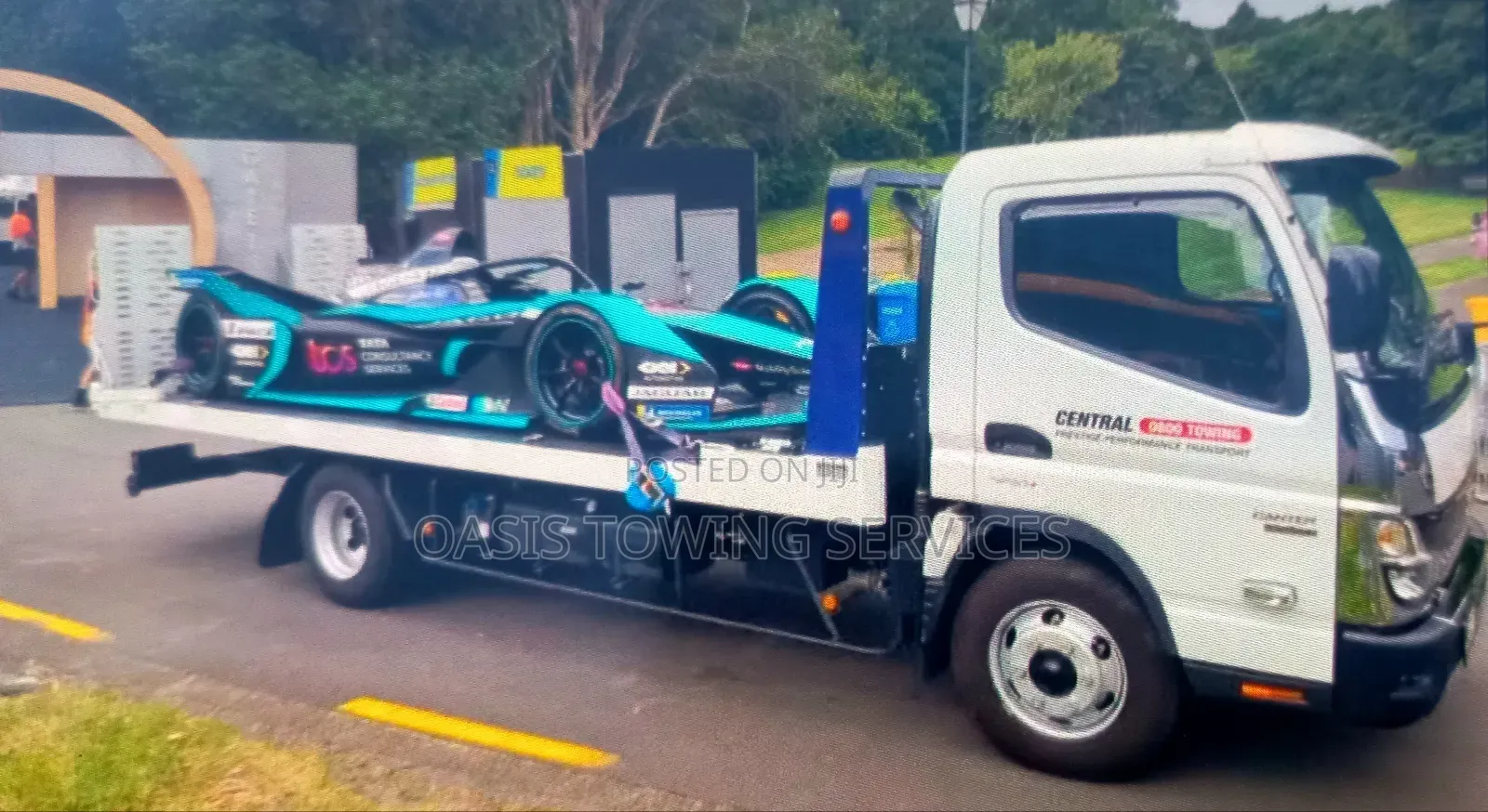 Towing Recovery Breakdown Rollback Flatbed